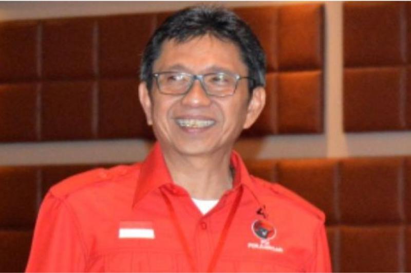 H Eddy Rumpoko mantan Ketua Pengprov IMI Jawa Timur dan Walikota Batu dua periode