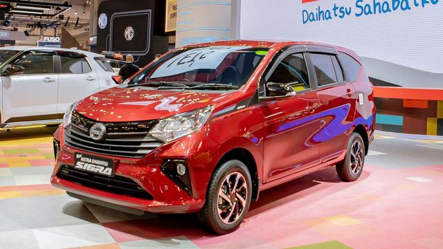 Mobil Daihatsu Sigra yang sangat familiar di kalangan pembeli mobil perdana