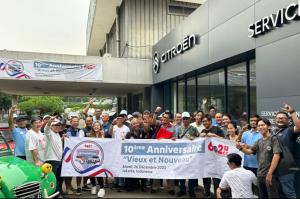 Komunitas Citroen 602cc Rayakan Ulang Tahun ke-10 Dengan Syukuran Potong Tumpeng, Usung Tema Old and New