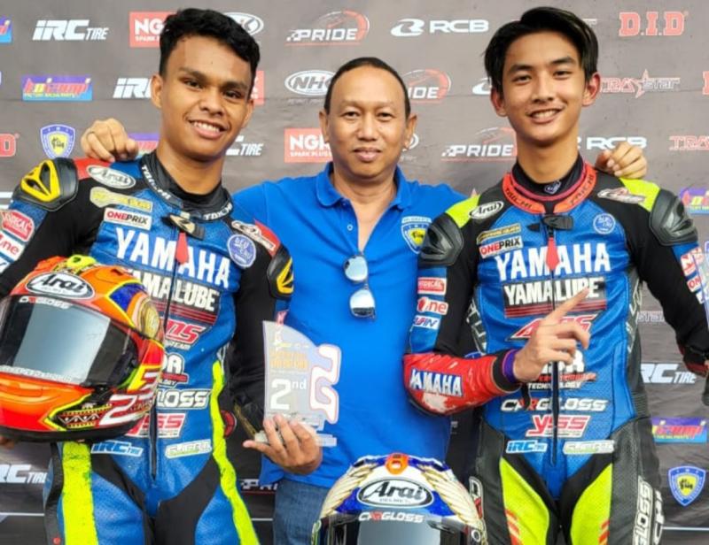 Dari kiri Yosua Mbeo, Anondo Eko dan Felix Putra Mulya, perkuat tim balap motor DKI Jakarta di PON XXI Sumatra Utara dan Aceh 2024