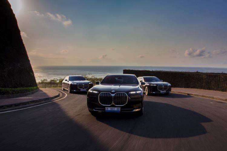 Torehan Mengesankan BMW Group, Produsen Kendaraan Premium Pertama di Indonesia dengan Penjualan 5 Ribu Unit