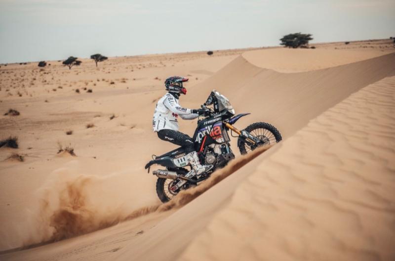 Aprilia, Sang Penakluk Gurun Pasir Menantang Di Ajang Rally Dakar 2024