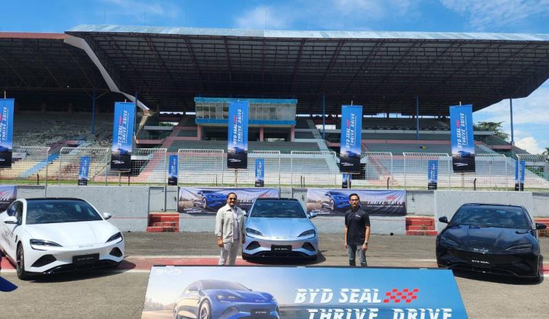 BYD Seal Media Drive Test di Sentul International Circuit, Bogor hari ini. (foto: krm).