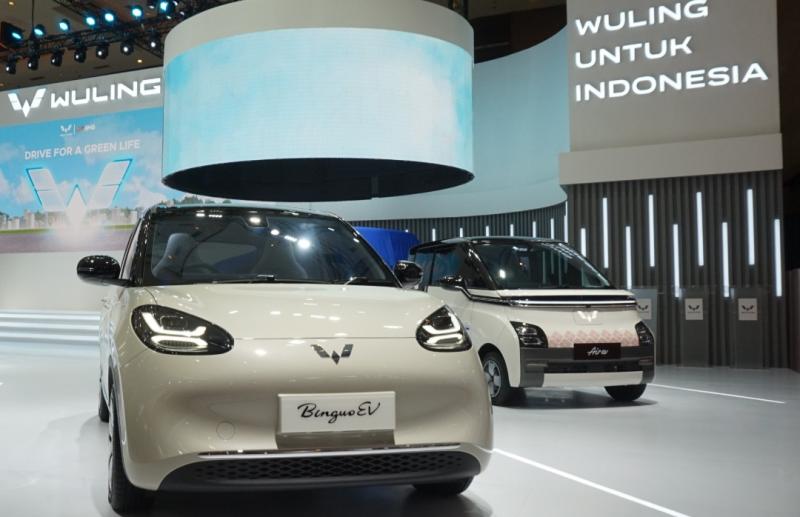 Wuling BinguoEV dan Air ev, menjadi incaran konsumen dan dinobatkan sebagai kendaraan listrik dengan penjualan terbanyak di Indonesia