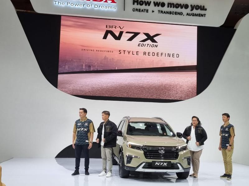 Peluncuran All New Honda BR-V N7X Edition di ajang pameran otomotif IIMS 2024 di JIExpo Kemayoran Jakarta, Kamis (15/2/2024). 
