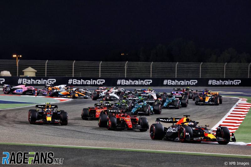GP Bahrain, night race yang kali ini berlangsung Sabtu malam minggu. (Foto: racefans)