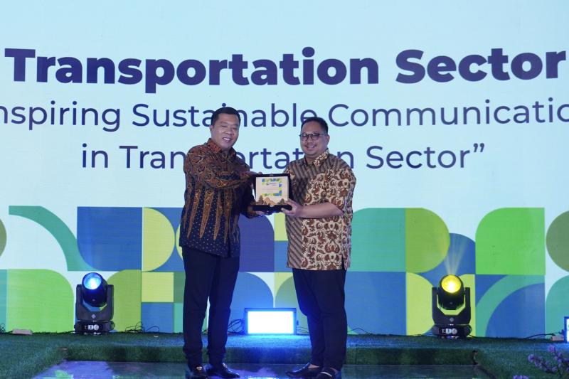 Wuling Motors Raih Penghargaan dalam Nusantara TV Sustainability Communications Award.