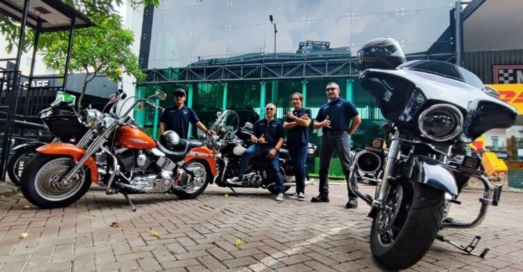 Para member HOGERS Indoenesia saat melakukan kumpul bareng Motor Village, Jakarta Selatan