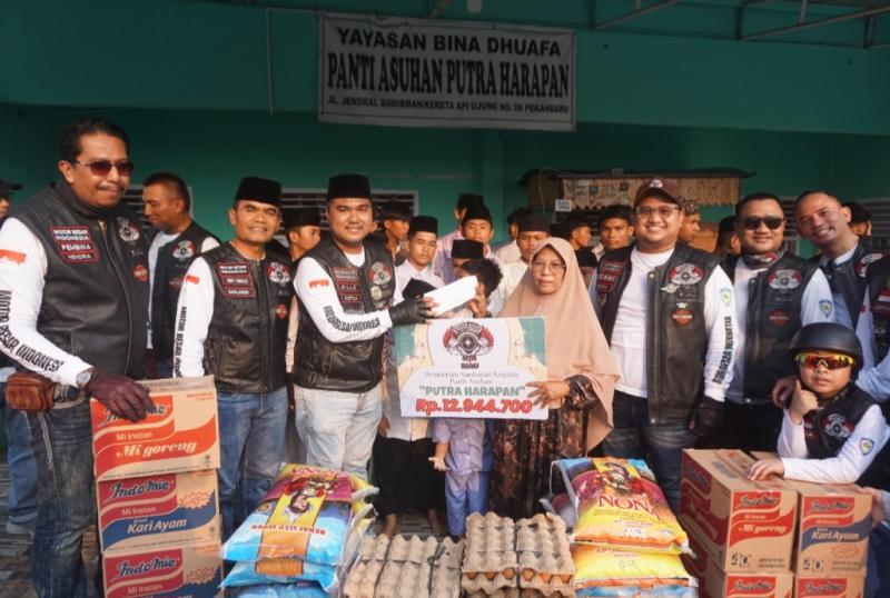Bingkisan Ramadan Berkah dari Motor Besar Indonesia Chapter Riau, Bikin Anak Yatim Senang Sekaligus Terharu