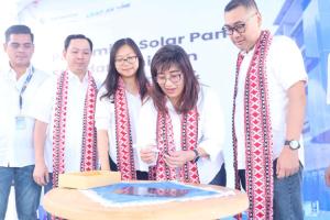 Lanjutkan Inisiatif Keberlanjutan, FIFGROUP Pasang Solar Panel di Kota Serang, Banten