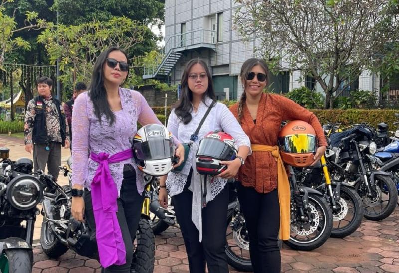 Rayakan Hari Kartini, para biker wanita rasakan momen spesial berkendara motor sport Heritage     