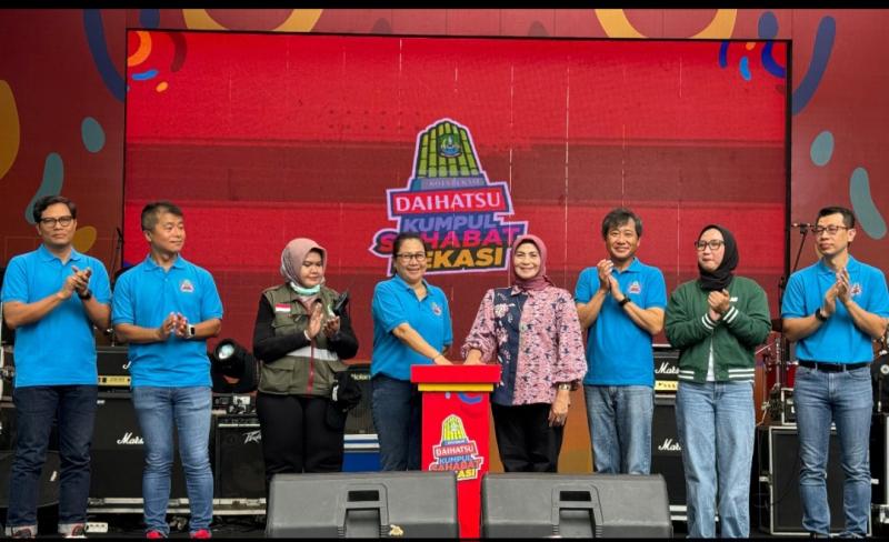 Daihatsu Kumpul Sahabat Yang Disupport GT Radial, Ajak Pelanggan Setia Berbagi Kebahagiaan di Harapan Indah Bekasi