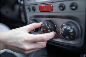AC Mobil Tidak Dingin, Coba Lakukan 6 Cara Ini Agar Temperatur Suhu Dalam Mobil Tetap Stabil!