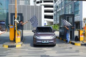 NETA Raih Penghargaan `Favourite Car Brand Launch` Untuk NETA V-II di PEVS 2024